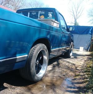 Meet your Posher, Travis